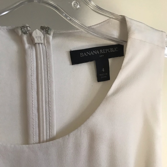 Banana Republic Sleeveless Dress - Picture 3 of 3